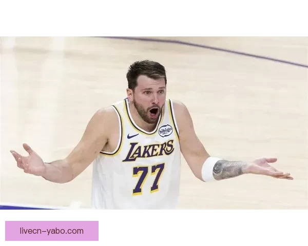 东契奇回应扎威冲突事件并谈休息期恢复重要性